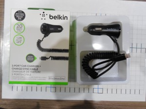  IPHONE 5 " BELKIN   + 2 USB " 