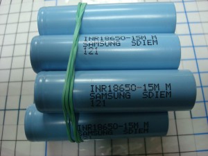  Li-ion 18650 1500ma " SAMSUNG INR 18650 - 15M -  ( 25A)   .